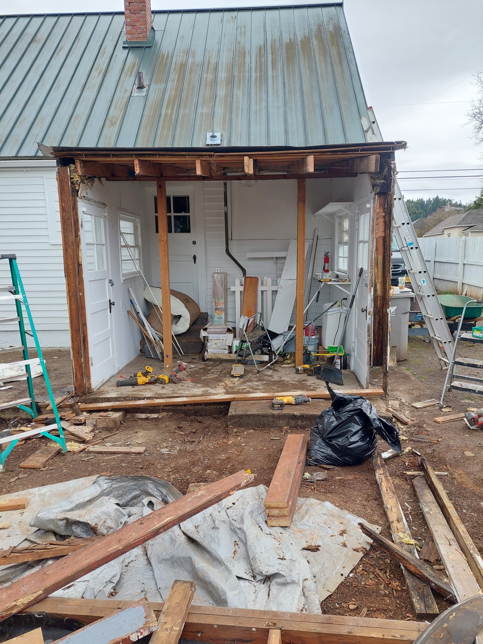 Outdoor Porch Before Repair